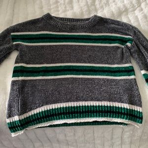 Forever 21 polyester long sleeve, size M